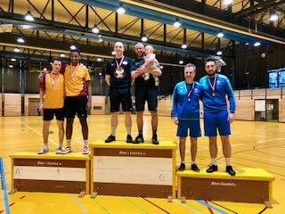 Podium Elites double